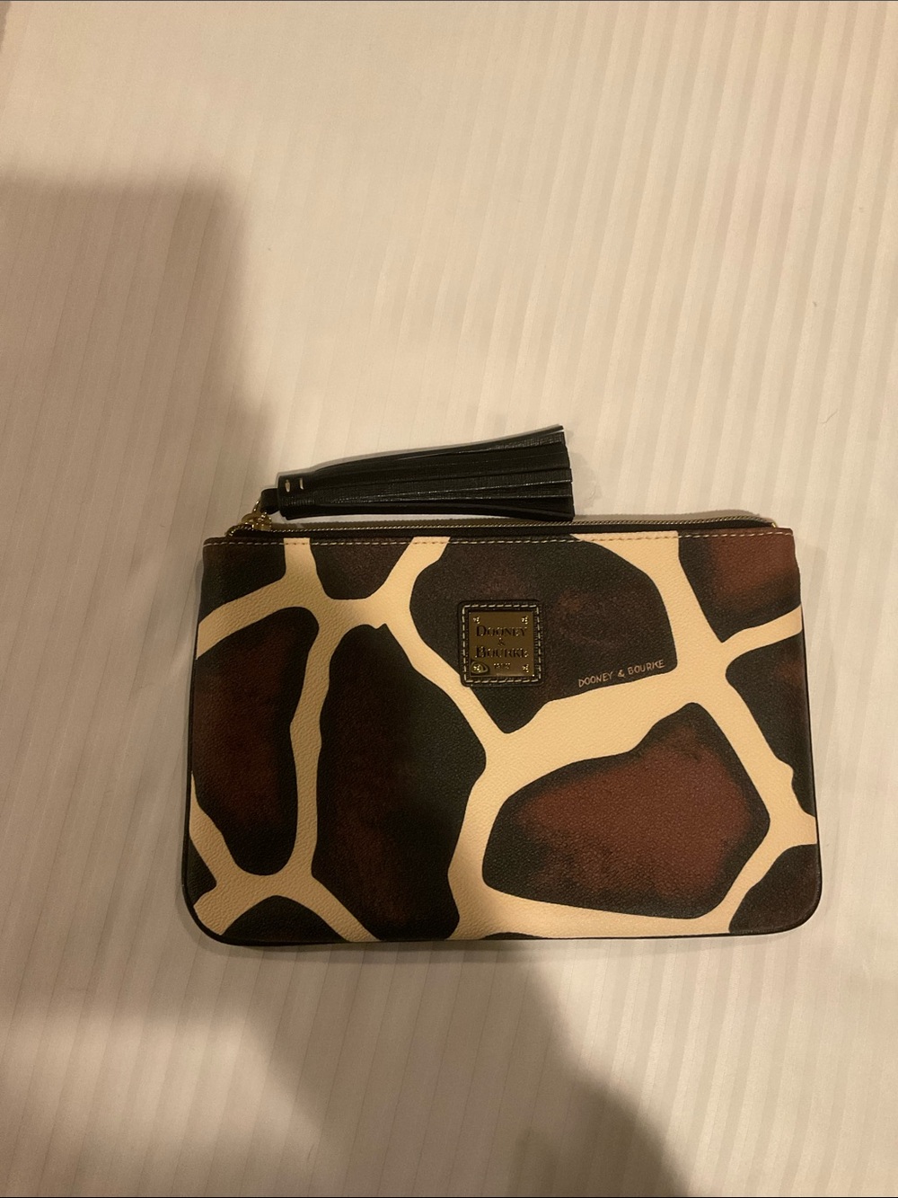 Dooney And Bourke Giraffe Print Clutch Lined Brown Leather Tassel 9in L x 6 in H